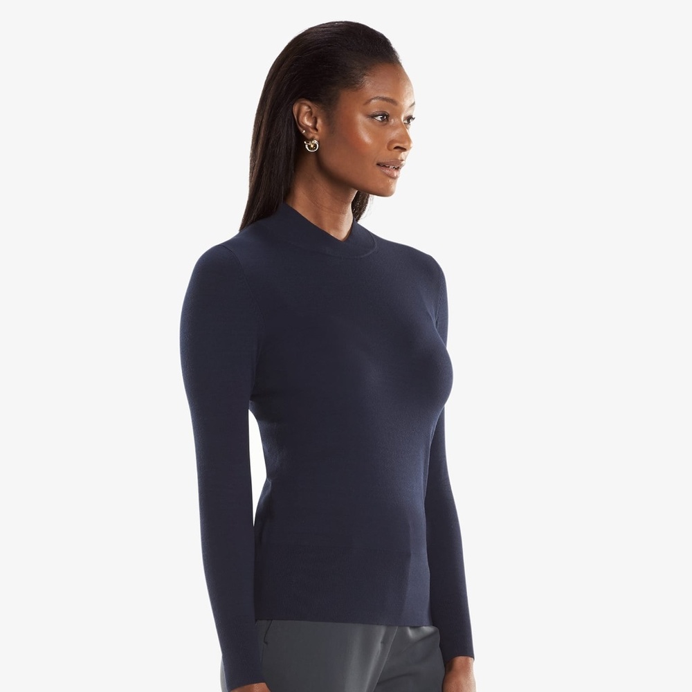 MM LaFleur Zora Navy Blue Top SZ M